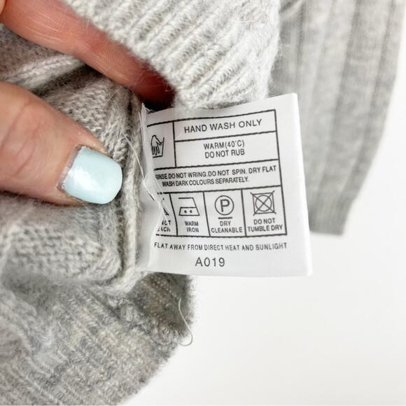 Cable Knit Sweater Lambswool Angora Gray Medium - Picture 8 of 8